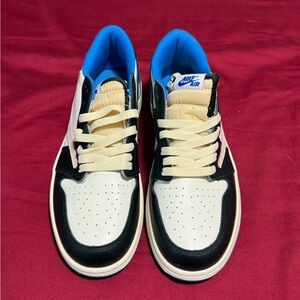Nike Men’s Low-Top Sneakers - Black, White & Blue Accent